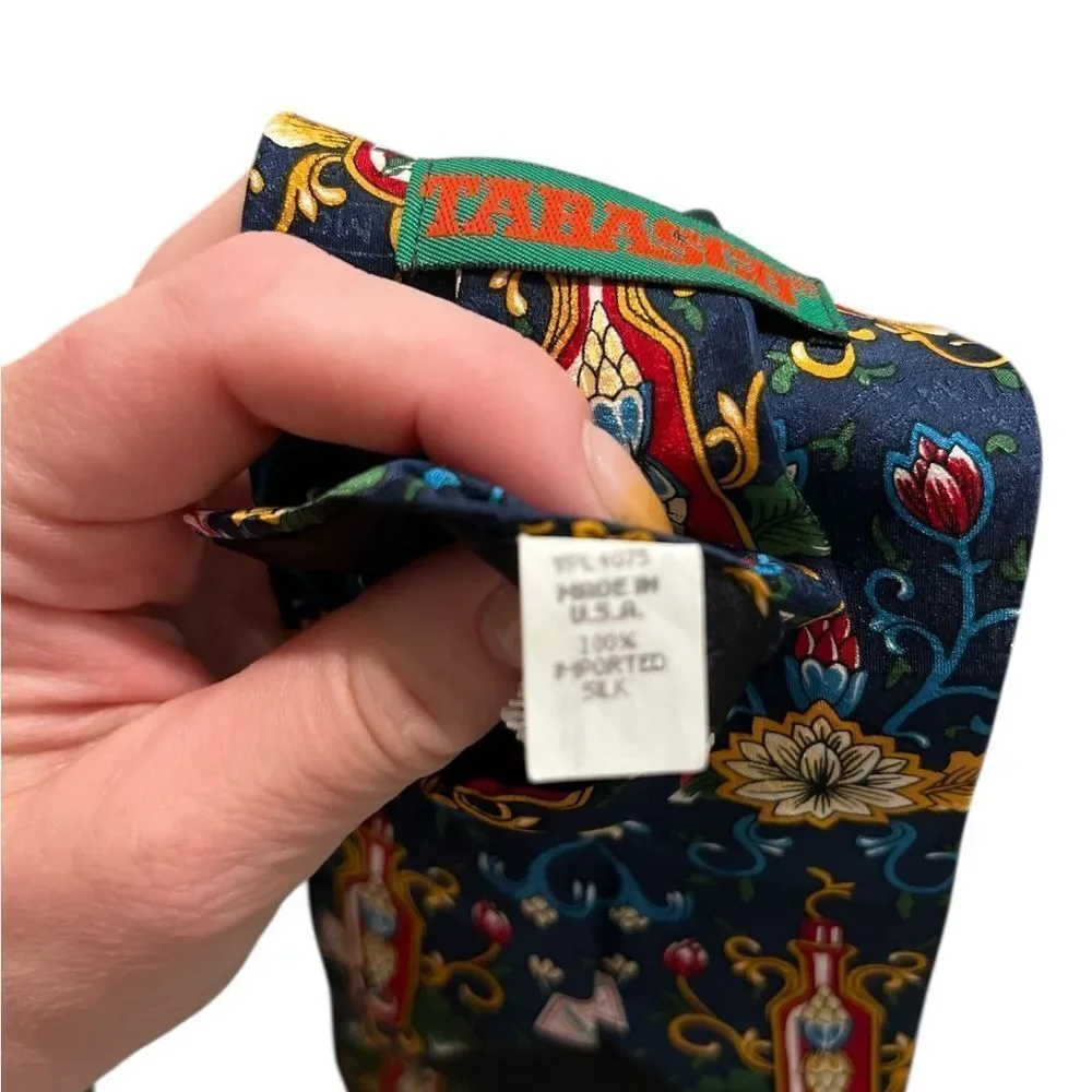 Tabasco 100% Silk Novelty Tie – Hot Sauce Bottle Pattern – Made in USA